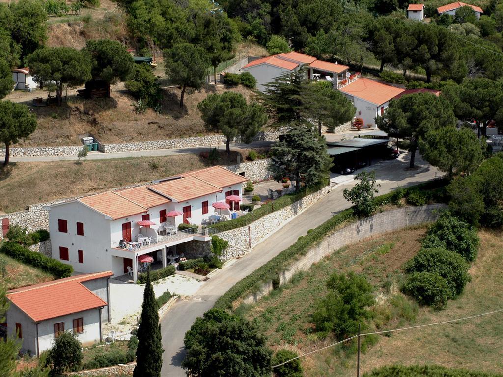 Residence Antonella กาโปลิเวรี ภายนอก รูปภาพ